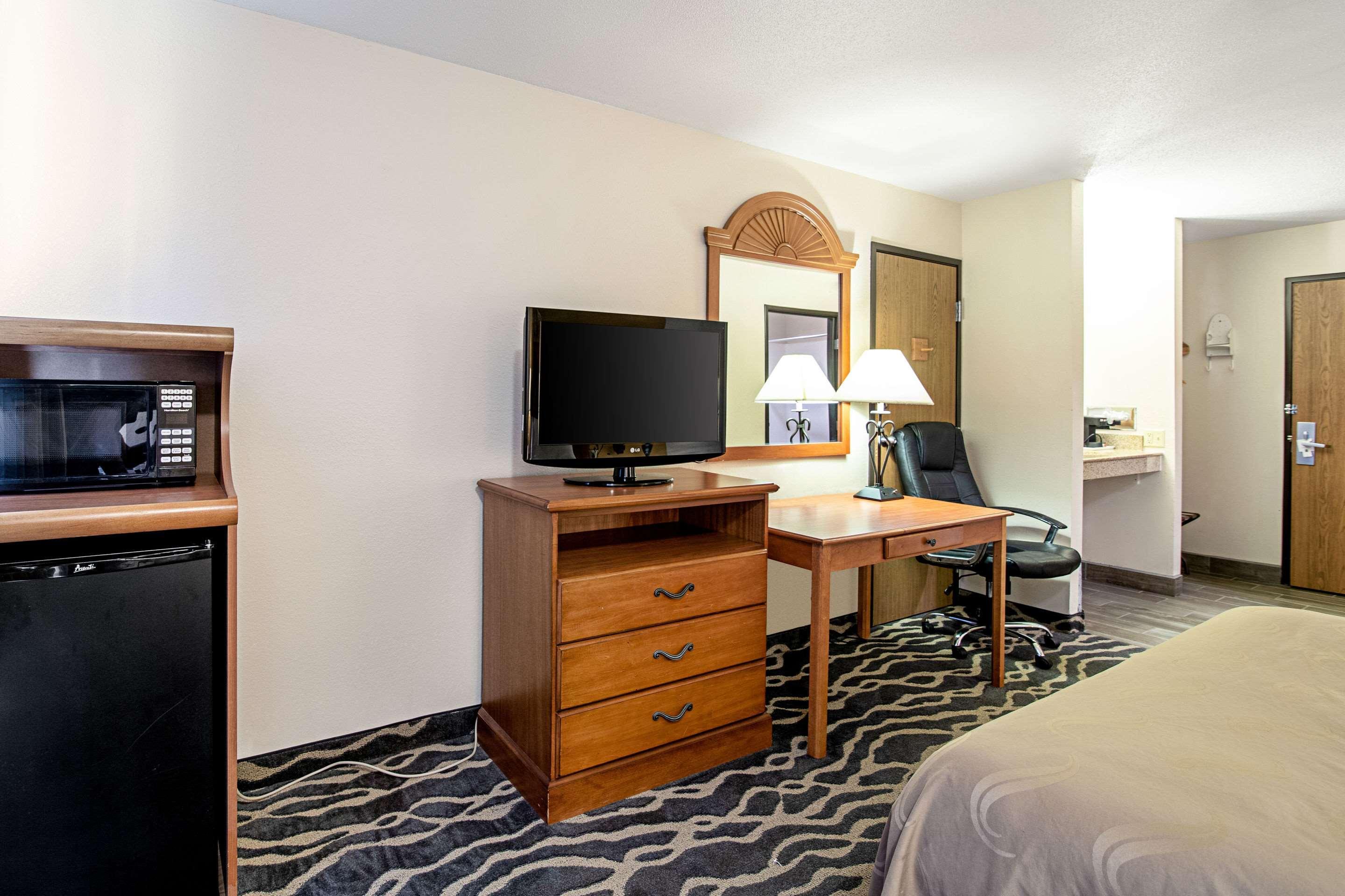 Quality Inn Huron Exterior foto